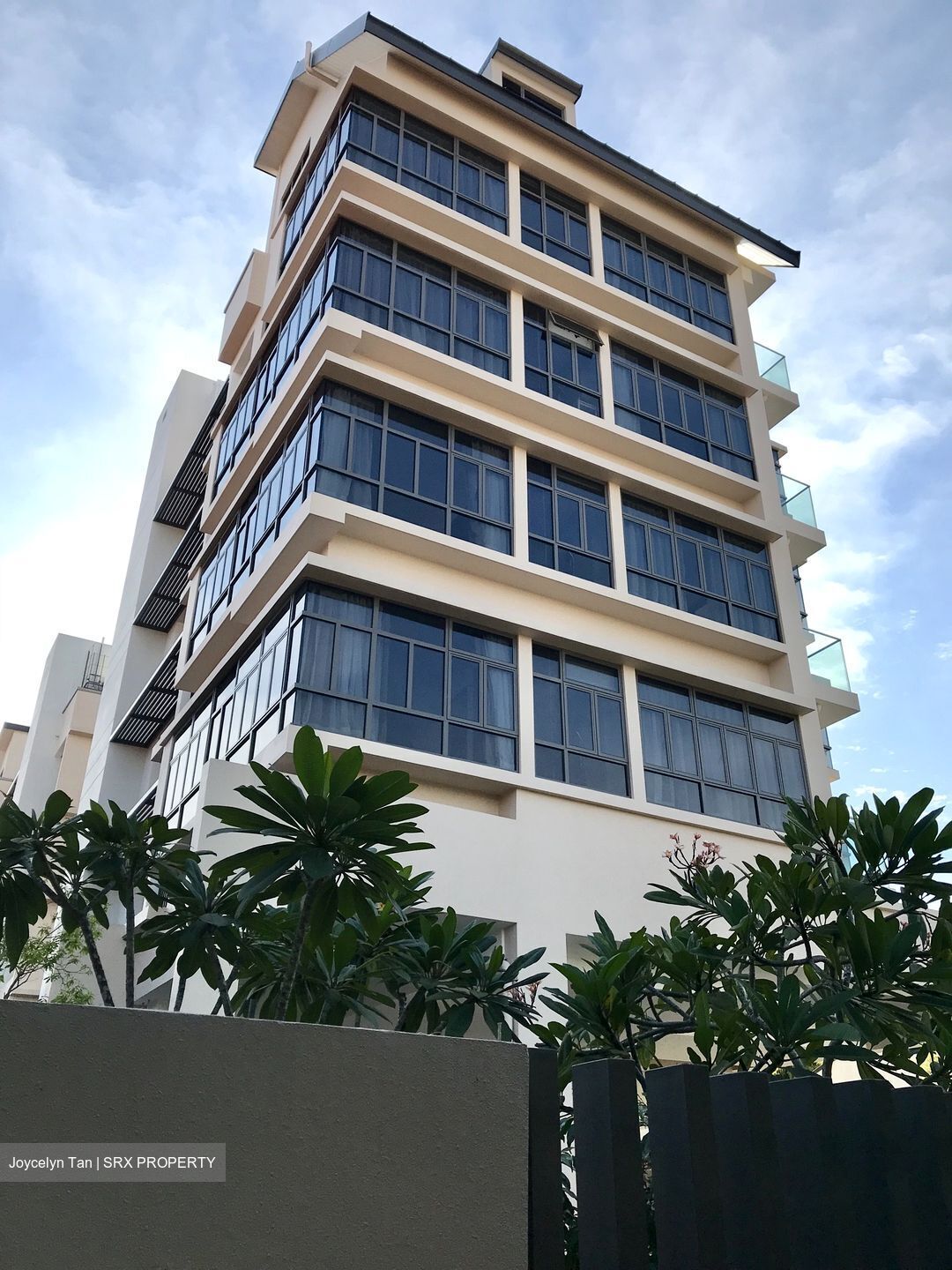 Duku Place (D15), Apartment #552886101